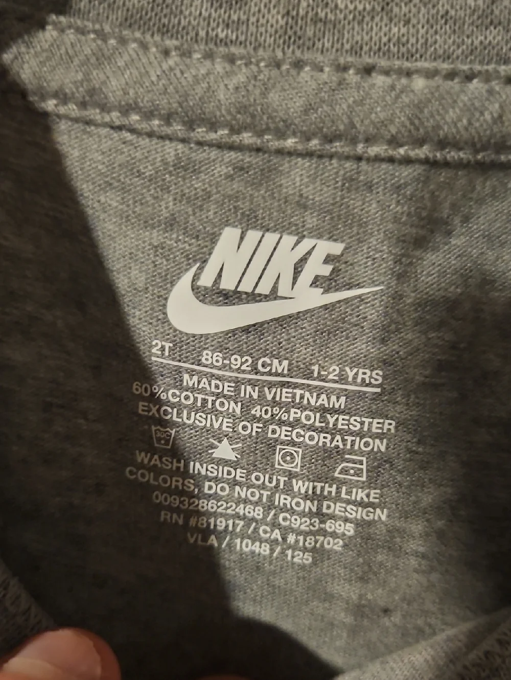 NIKE Toddler Two Piece Set: Gray/Navy: New With Tags: Size 2T
